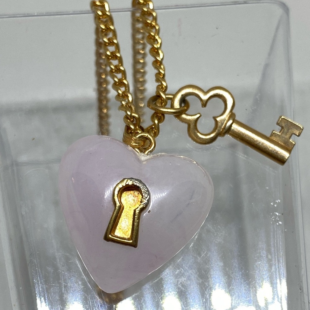 Vintage Heart & Key Pendant & Chain​ - Picture 6 of 9